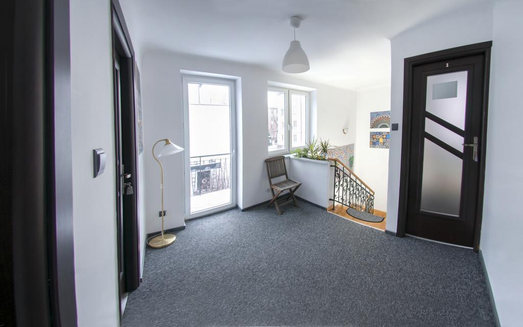 وارسو Wierzbno Hostel المظهر الخارجي الصورة